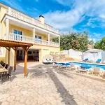 Costacabana - Villa Ashley